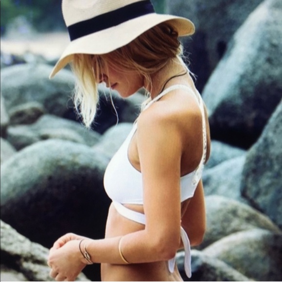 L*Space Crochet Joey Wrap Convertible Bikini Top - Picture 15 of 16